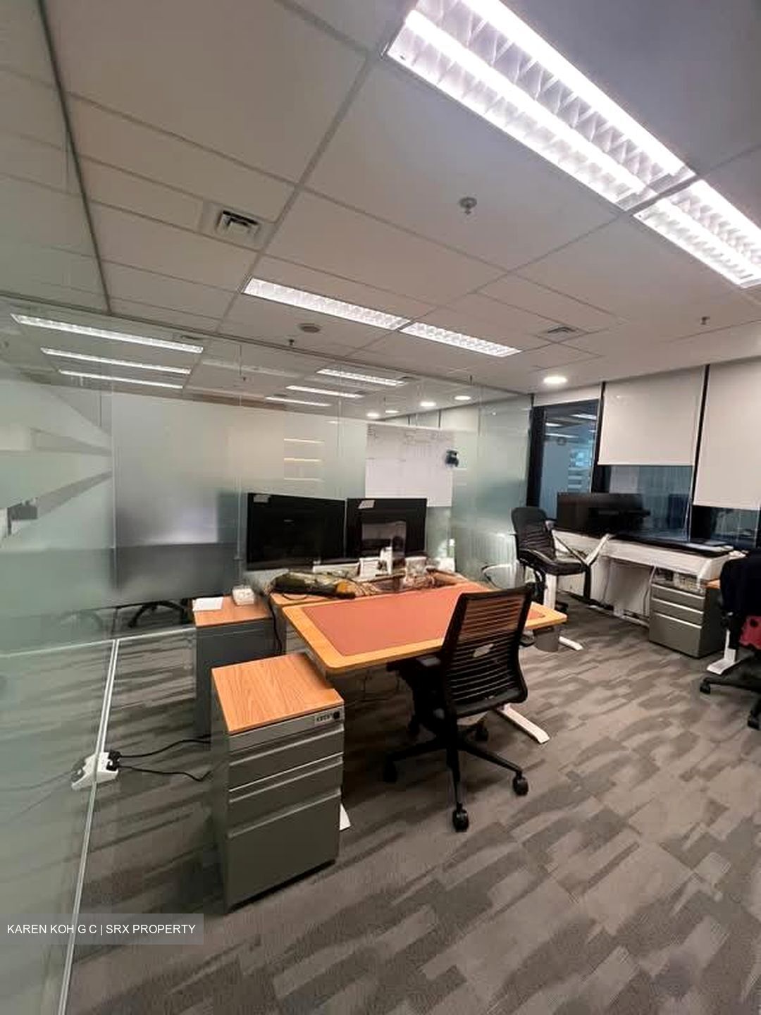 Tung Centre (D1), Office #600653011